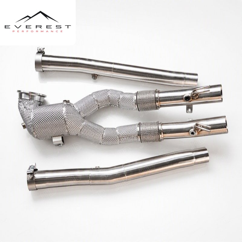 Audi RS3 8Y Downpipe — photo 1